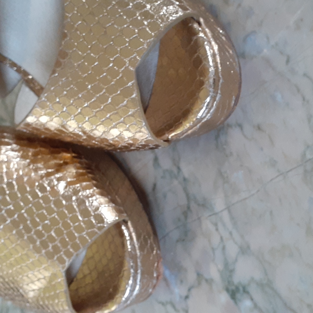 Michael Kors shoes - Picture 5 of 10